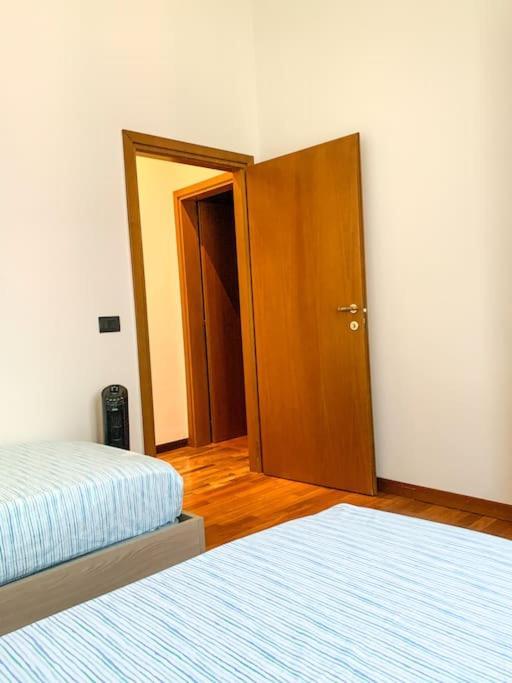 Tonyman Apartment 1 Bologna Exterior photo